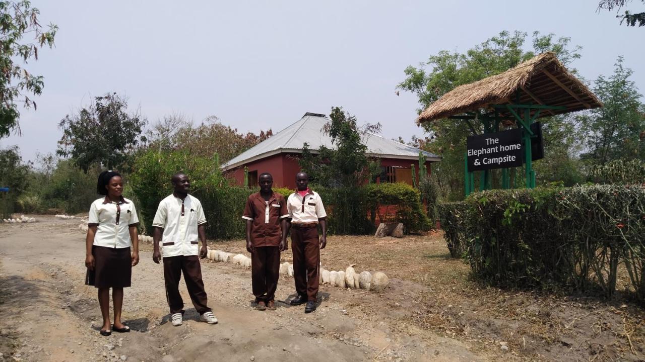 The Elephant Home Katunguru Exterior foto